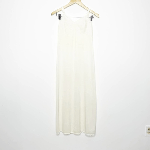 Vintage 60s SEARS The Doesn't Slip Nylon Anti cling White Full Slip Lingerie 36 - Picture 2 of 6
